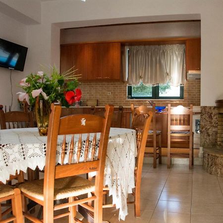 Villa Dimitris Kalamítsion Amigdhálion Esterno foto
