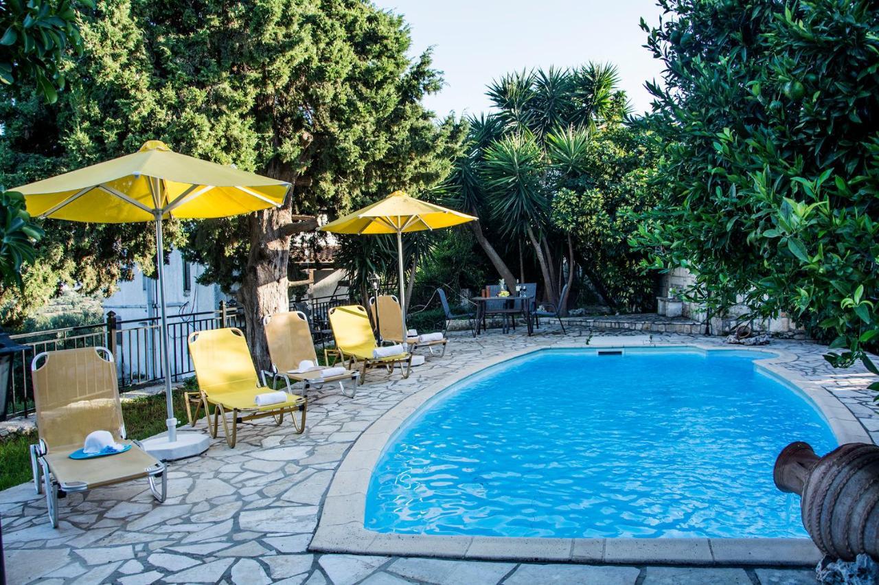 Villa Dimitris Kalamítsion Amigdhálion Esterno foto